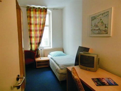 Pension Prenzlberg Berlin Exteriör bild